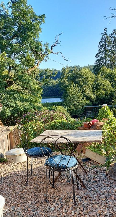 Chambres D'Hotes A L'Etang D'Yonne Arleuf Exteriör bild