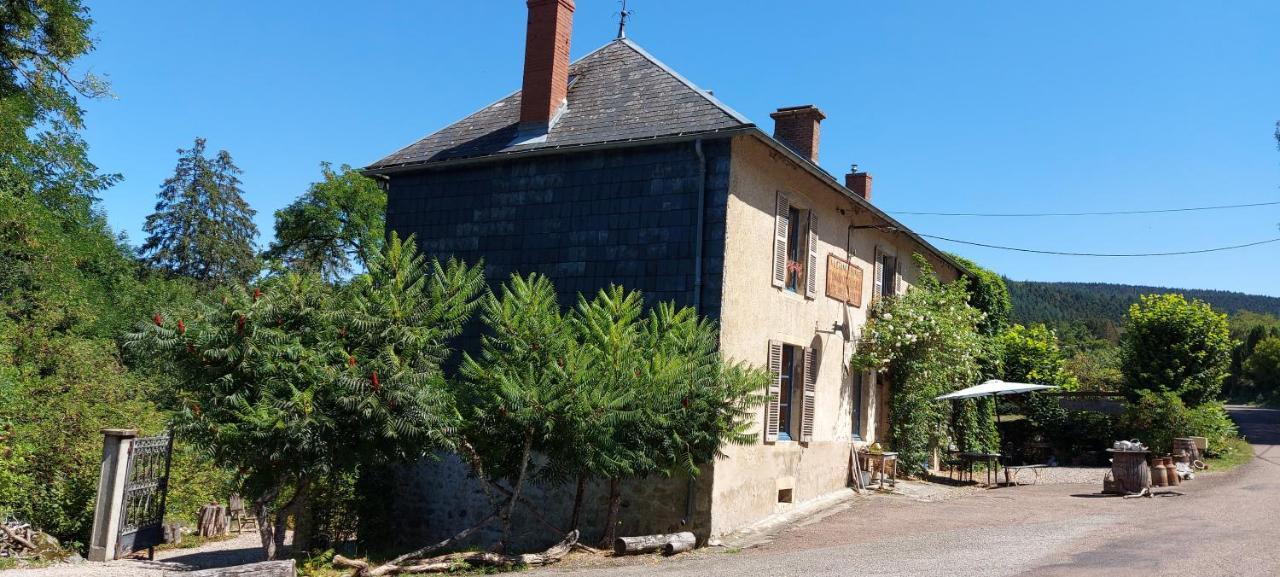 Chambres D'Hotes A L'Etang D'Yonne Arleuf Exteriör bild