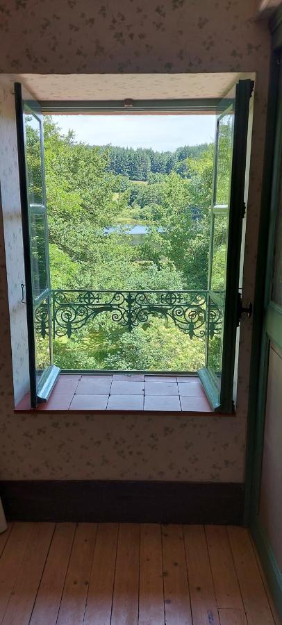 Chambres D'Hotes A L'Etang D'Yonne Arleuf Exteriör bild